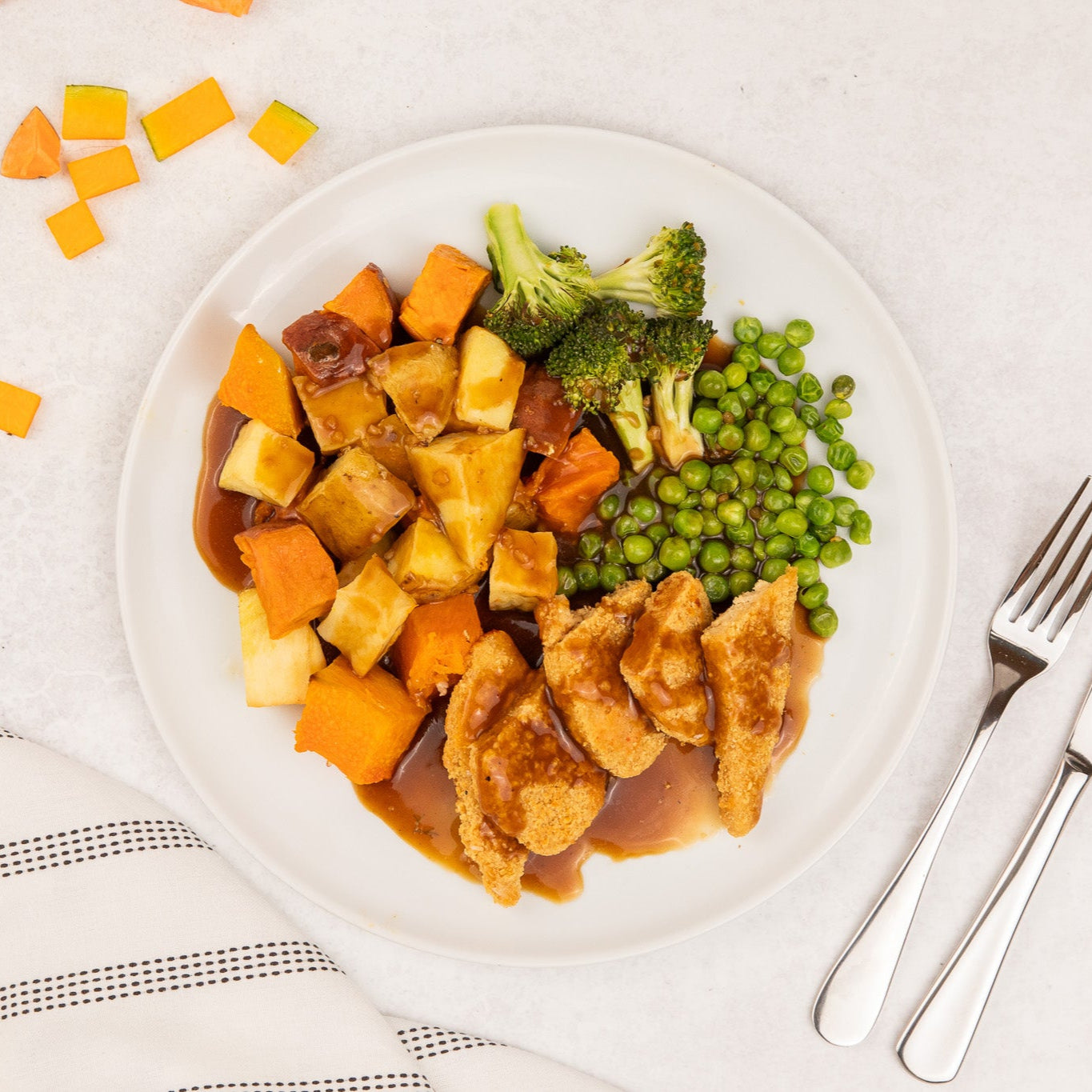Roast Vegetables with Vegan Chicken & Gravy (V)