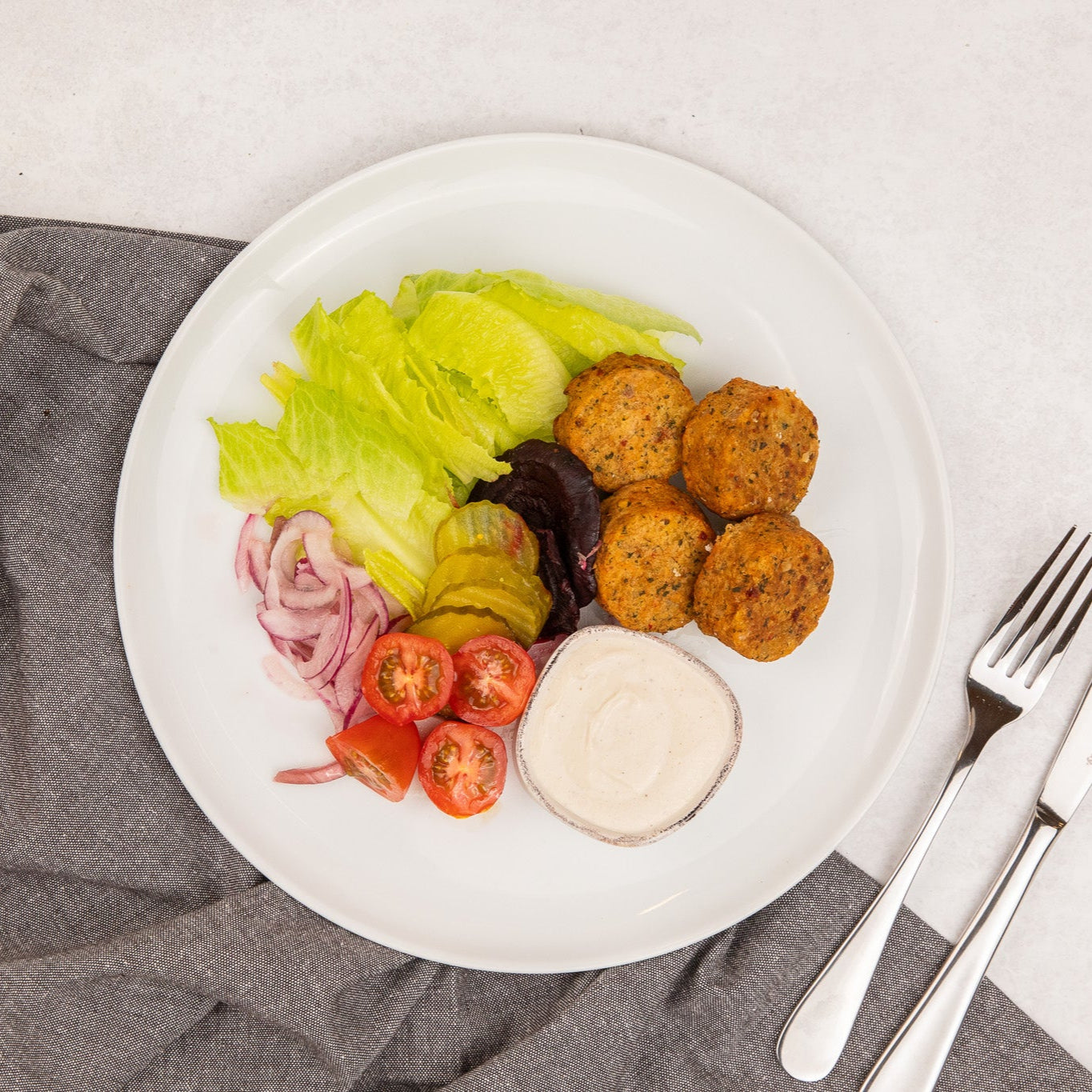 Bunless Falafel Burger (V)