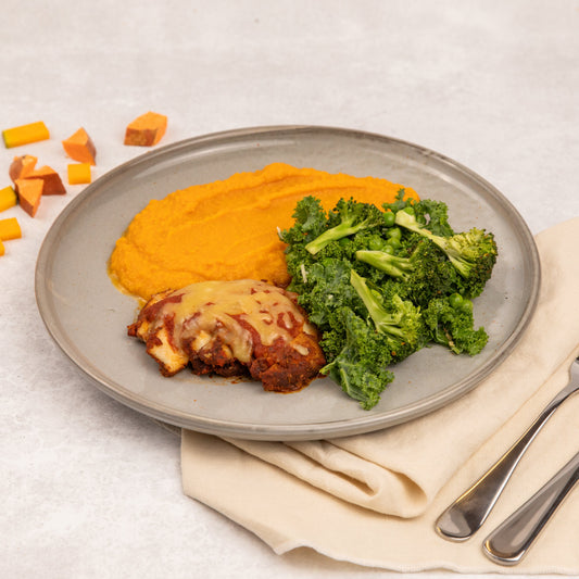 Chicken Parmigiana with Mash and Greens (FROZEN)